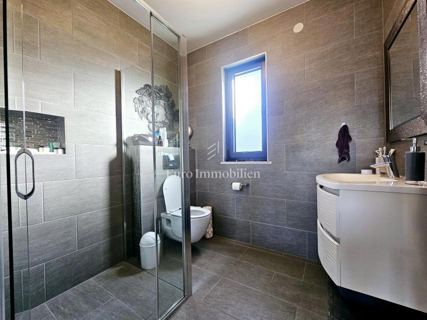 Apartment Zu verkaufen - PRIMORSKO-GORANSKA KRK