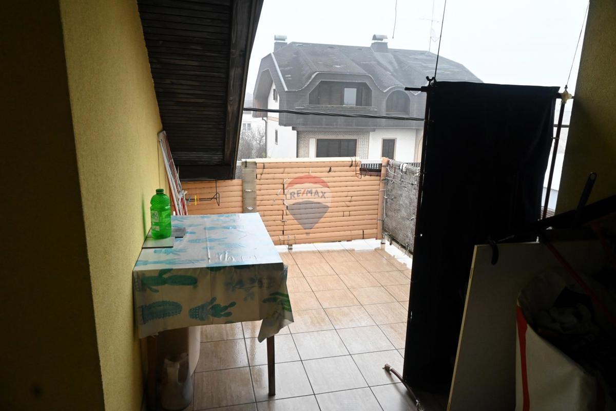 Mieszkanie Na sprzedaż - GRAD ZAGREB ZAGREB