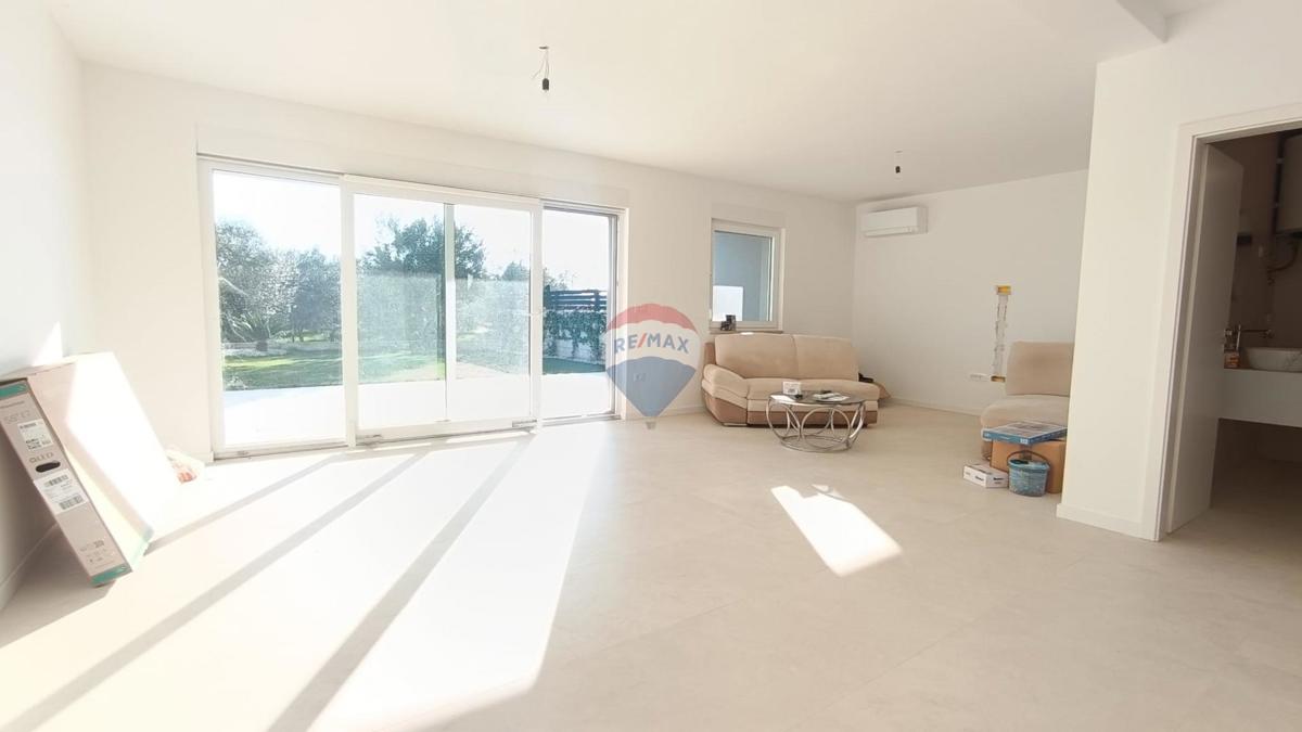 Flat For sale - Istarska Novigrad - foto 3/9