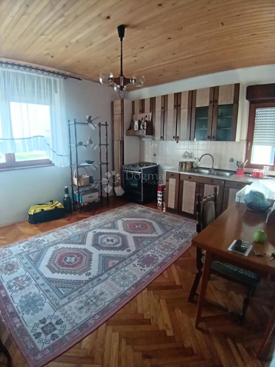 Kuća Na prodaju - OSJEČKO-BARANJSKA ĐAKOVO
