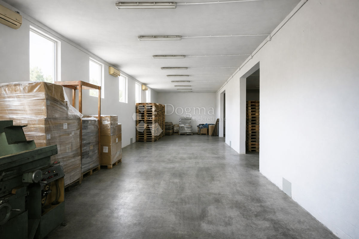 Commerciale Da affittare - ISTARSKA PAZIN
