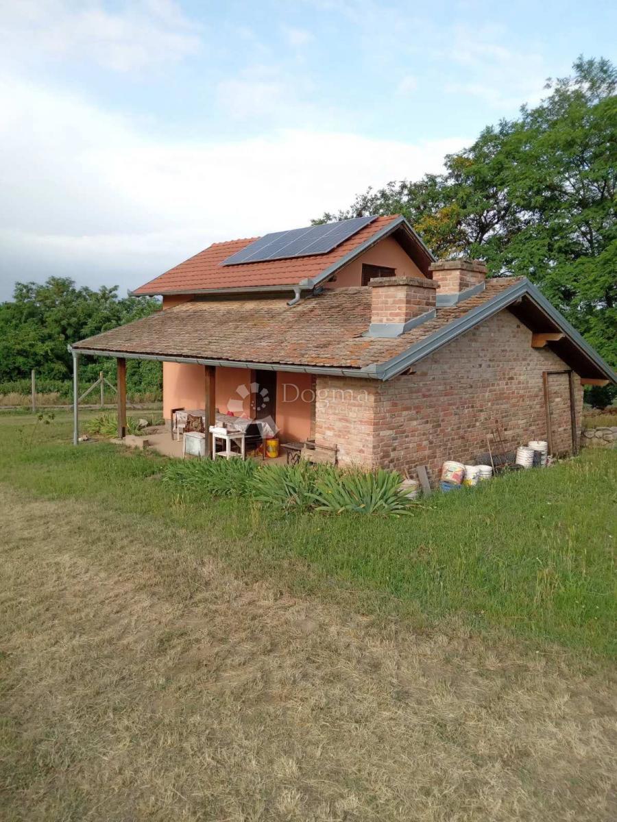 Parcela Na predaj - OSJEČKO-BARANJSKA BELI MANASTIR