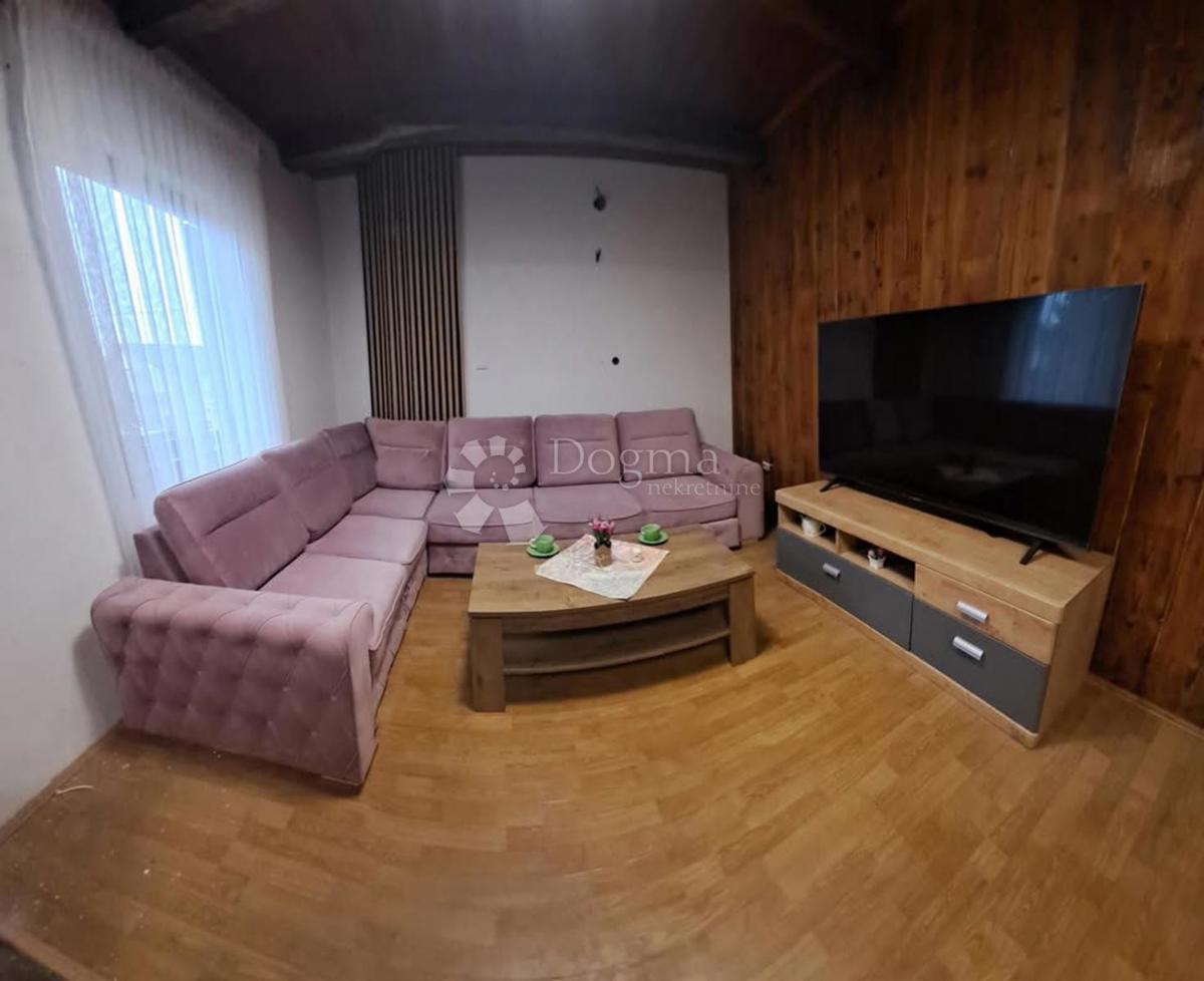 Kuća Na prodaju - OSJEČKO-BARANJSKA VALPOVO
