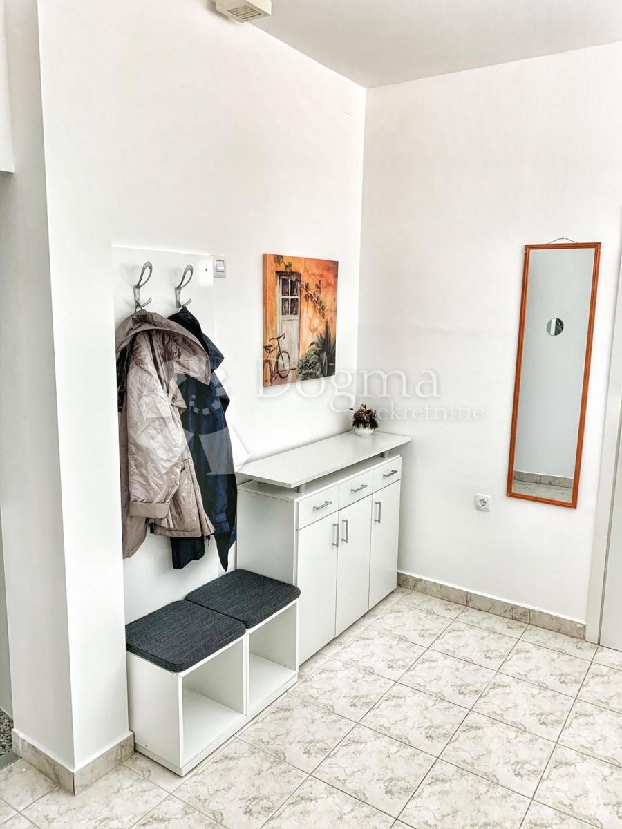 Appartement À louer - PRIMORSKO-GORANSKA RIJEKA