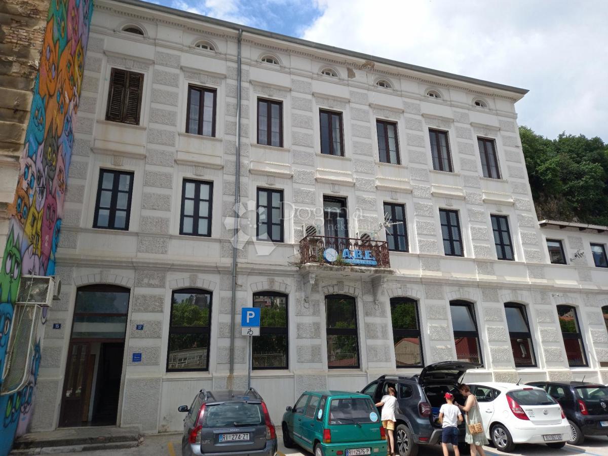 Appartement À louer - Primorsko-goranska Rijeka - foto 2/16