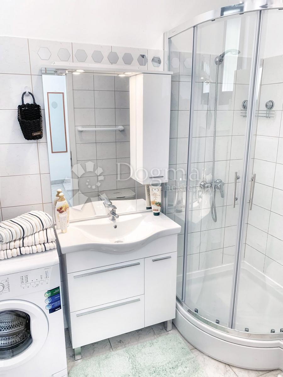 Appartement À louer - PRIMORSKO-GORANSKA RIJEKA