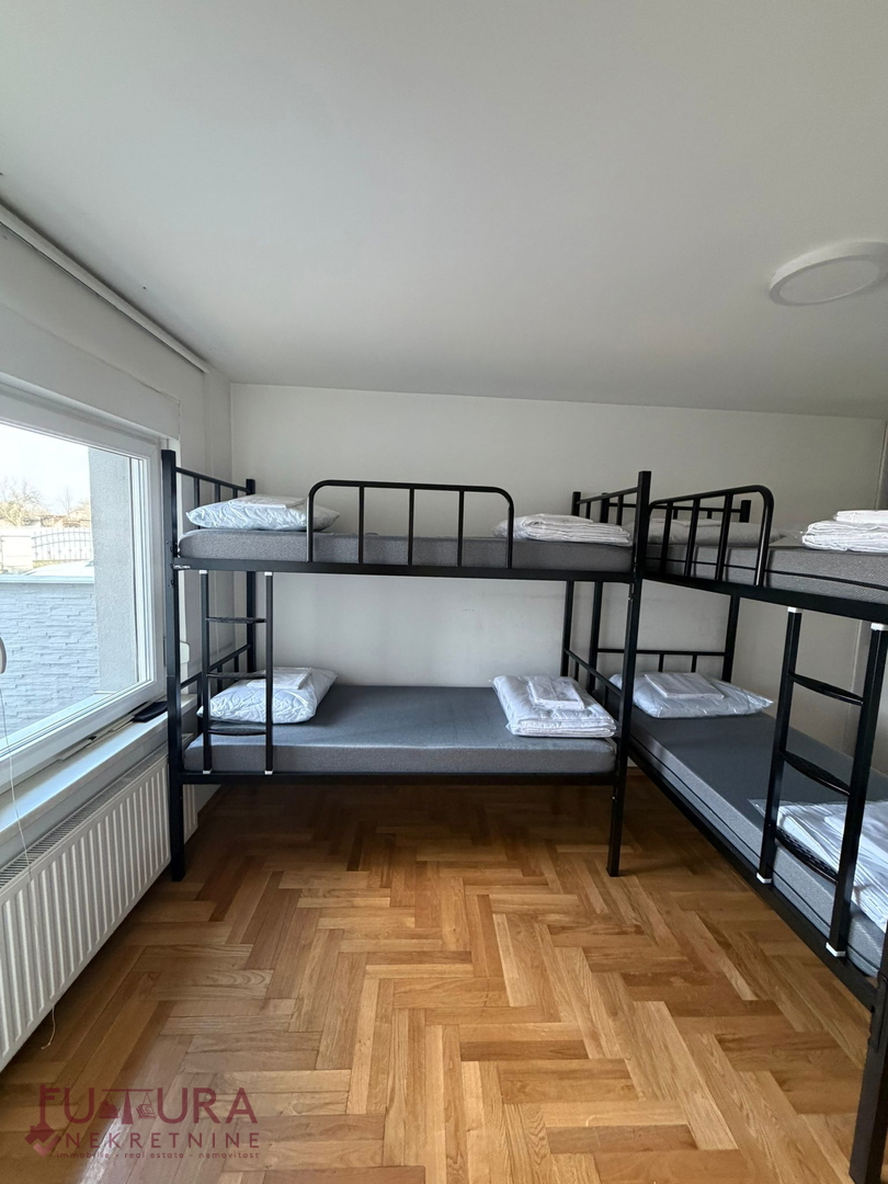 Maison À louer - GRAD ZAGREB ZAGREB