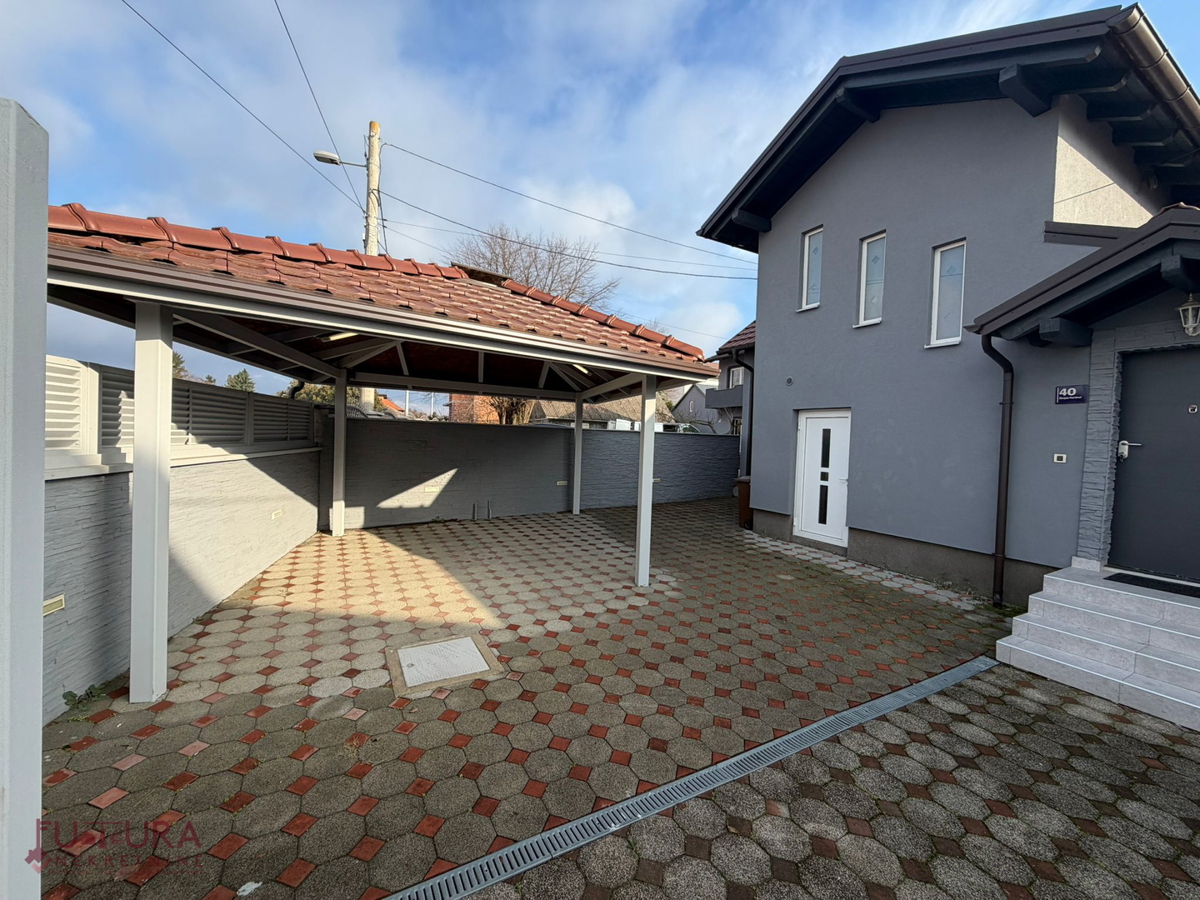 Maison À louer - GRAD ZAGREB ZAGREB