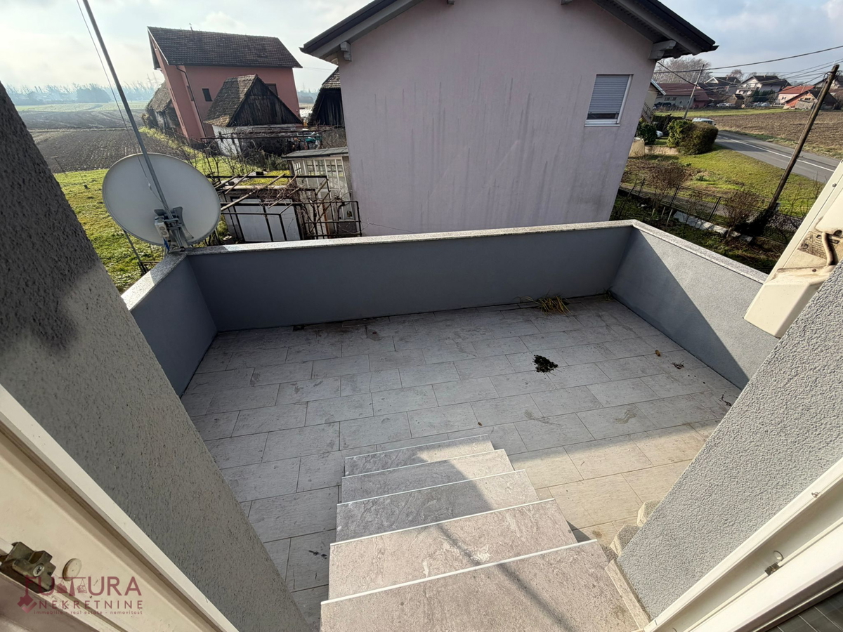 Maison À louer - GRAD ZAGREB ZAGREB