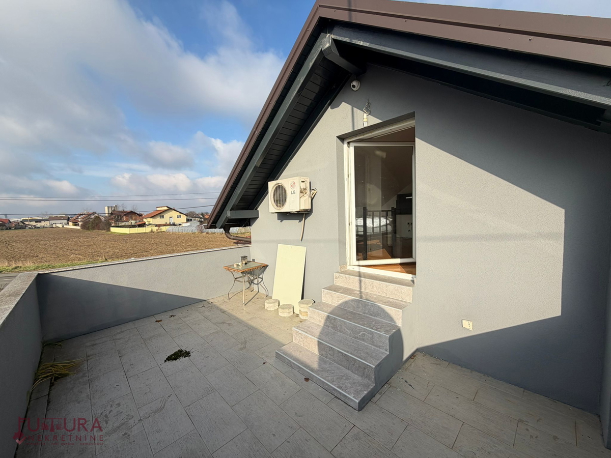 Maison À louer - GRAD ZAGREB ZAGREB