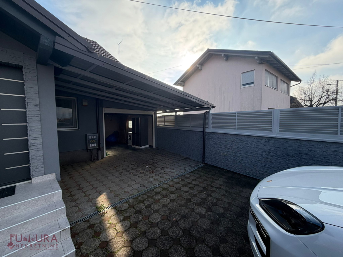 Maison À louer - GRAD ZAGREB ZAGREB