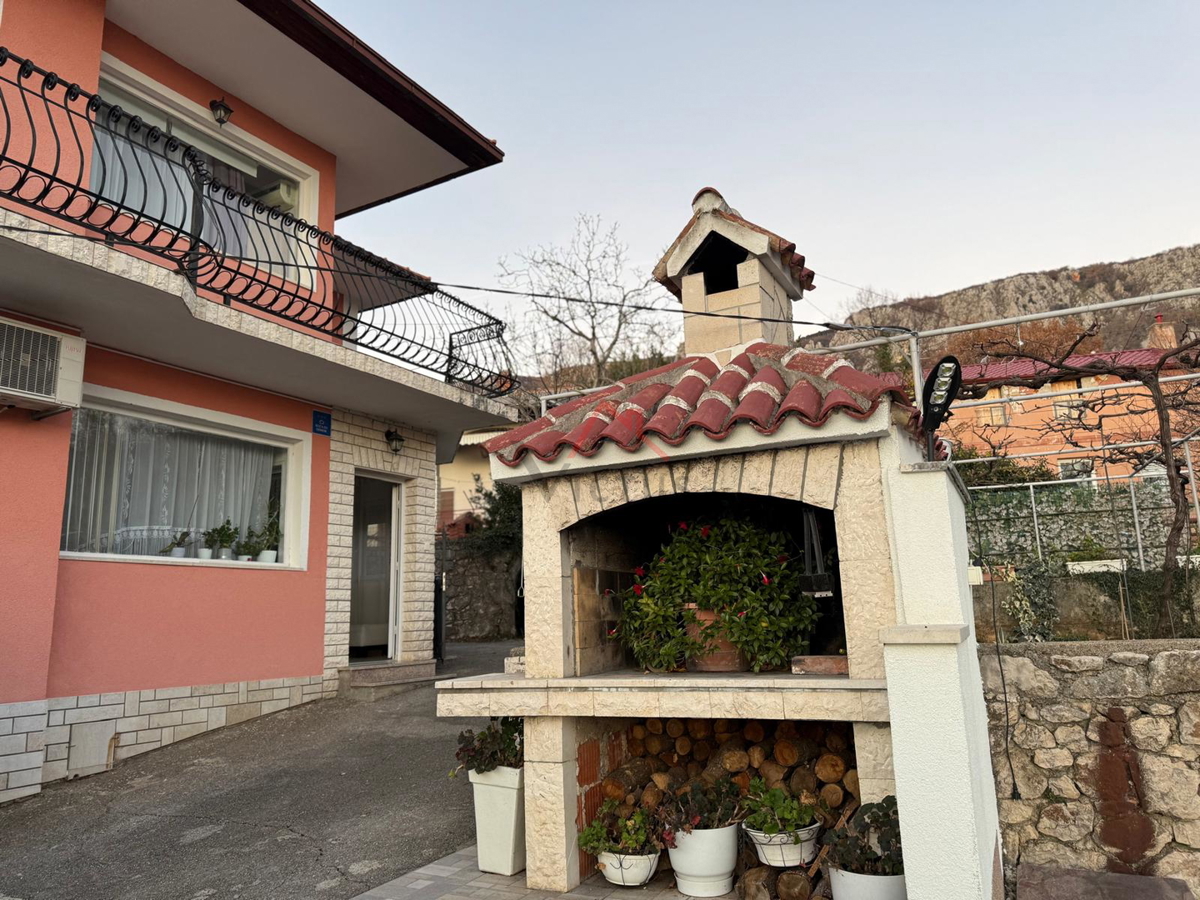 Kuća Na prodaju - PRIMORSKO-GORANSKA VINODOLSKA OPĆINA