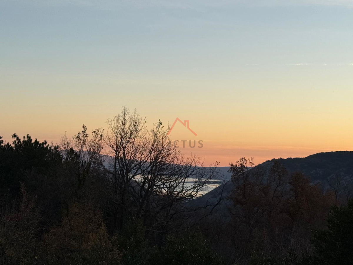 Kuća Na prodaju - PRIMORSKO-GORANSKA VINODOLSKA OPĆINA