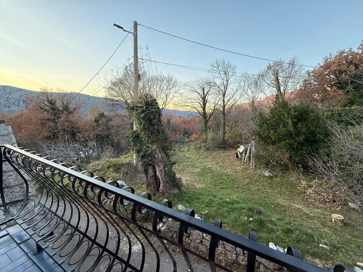 Kuća Na prodaju - PRIMORSKO-GORANSKA VINODOLSKA OPĆINA