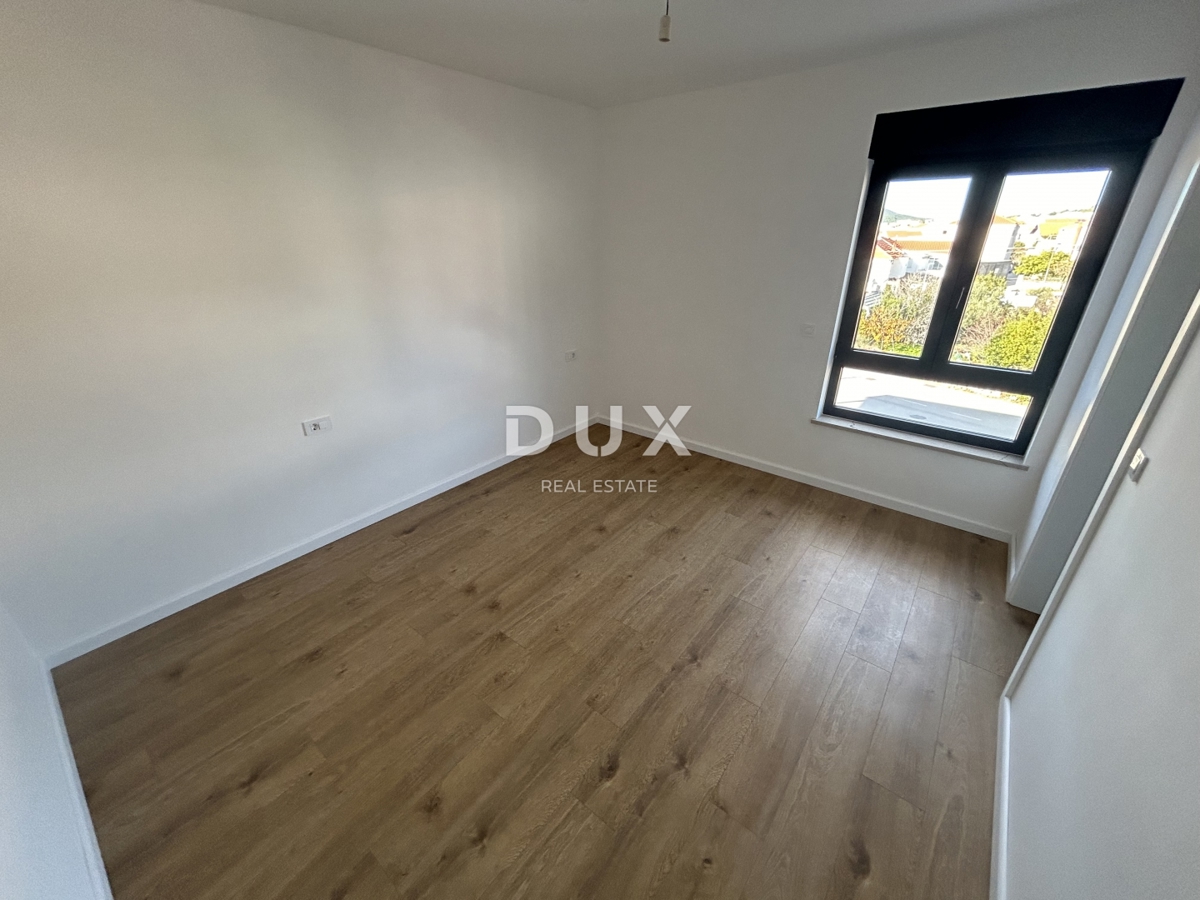 Flat For sale - ŠIBENSKO-KNINSKA TRIBUNJ