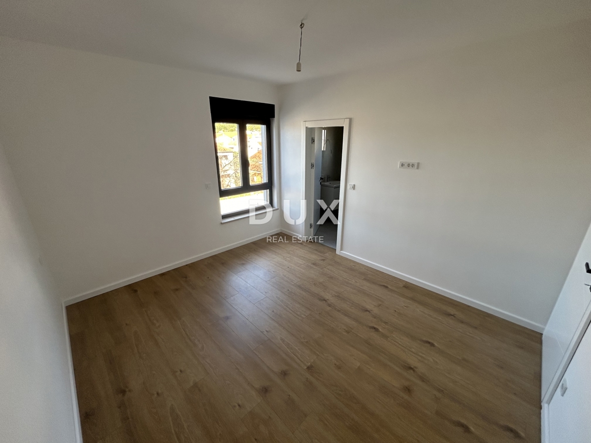 Flat For sale - ŠIBENSKO-KNINSKA TRIBUNJ