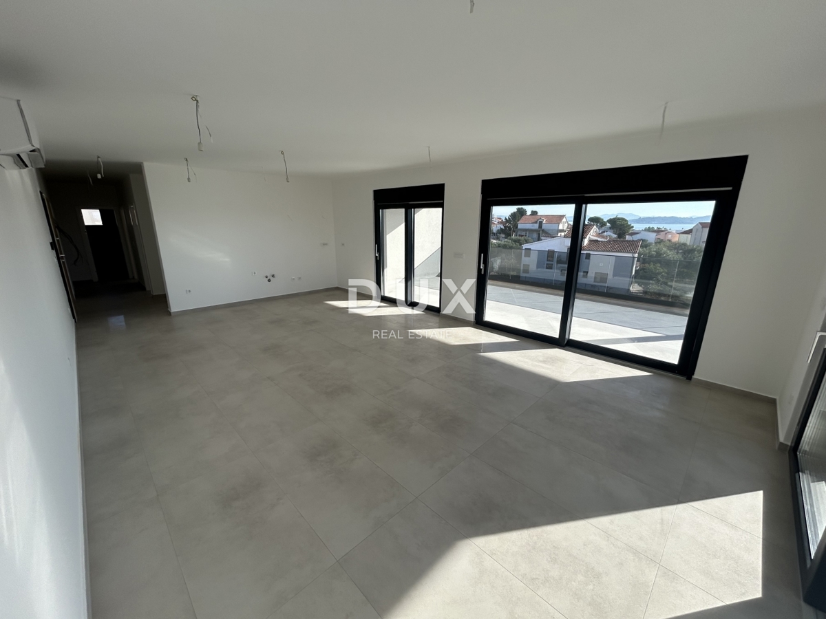 Flat For sale - ŠIBENSKO-KNINSKA TRIBUNJ