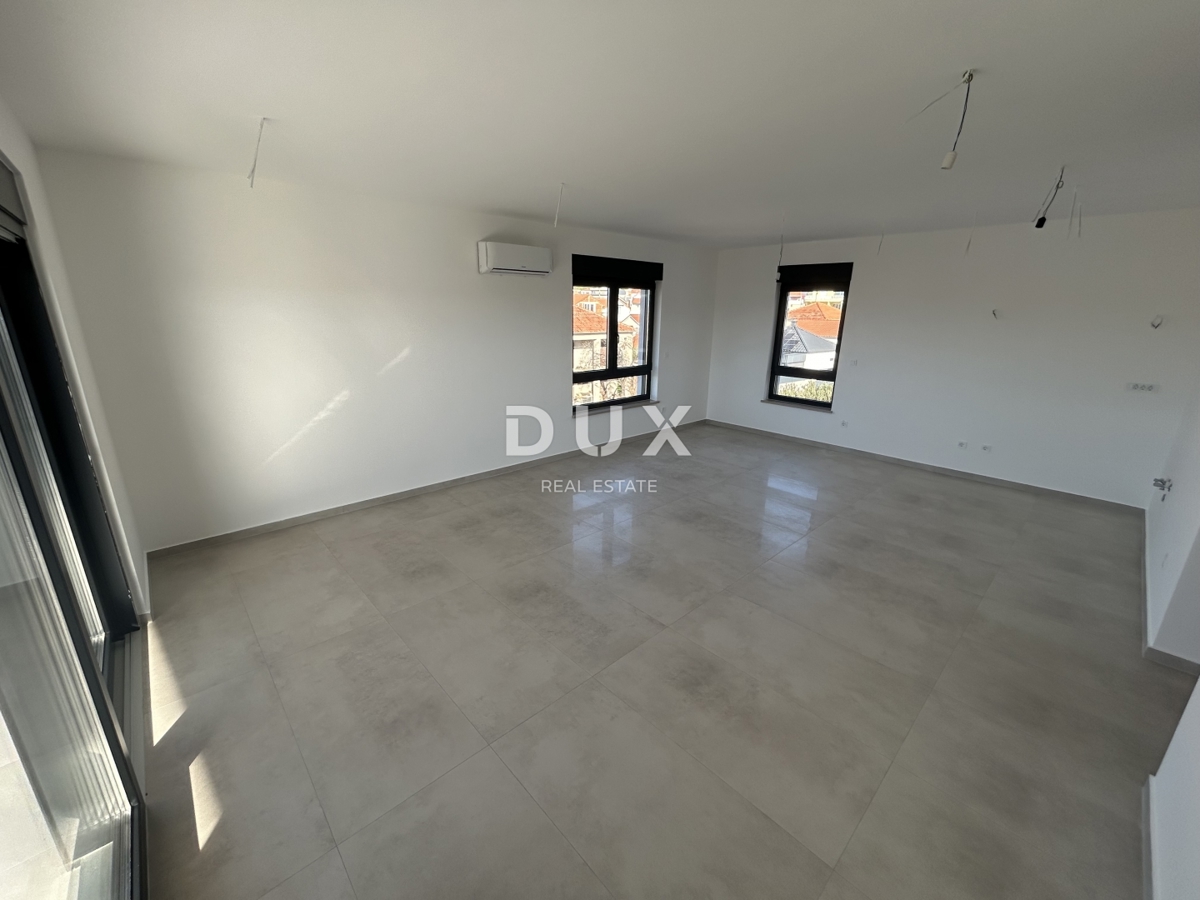 Flat For sale - ŠIBENSKO-KNINSKA TRIBUNJ