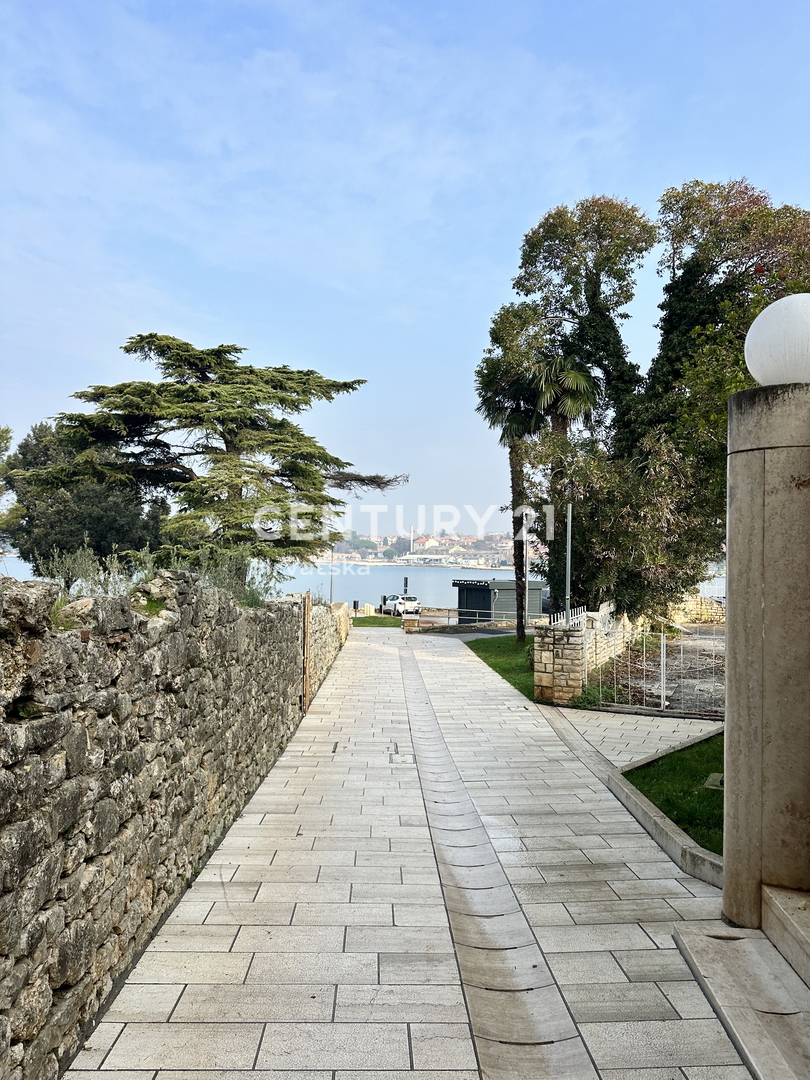 Kuća Na prodaju - ISTARSKA POREČ
