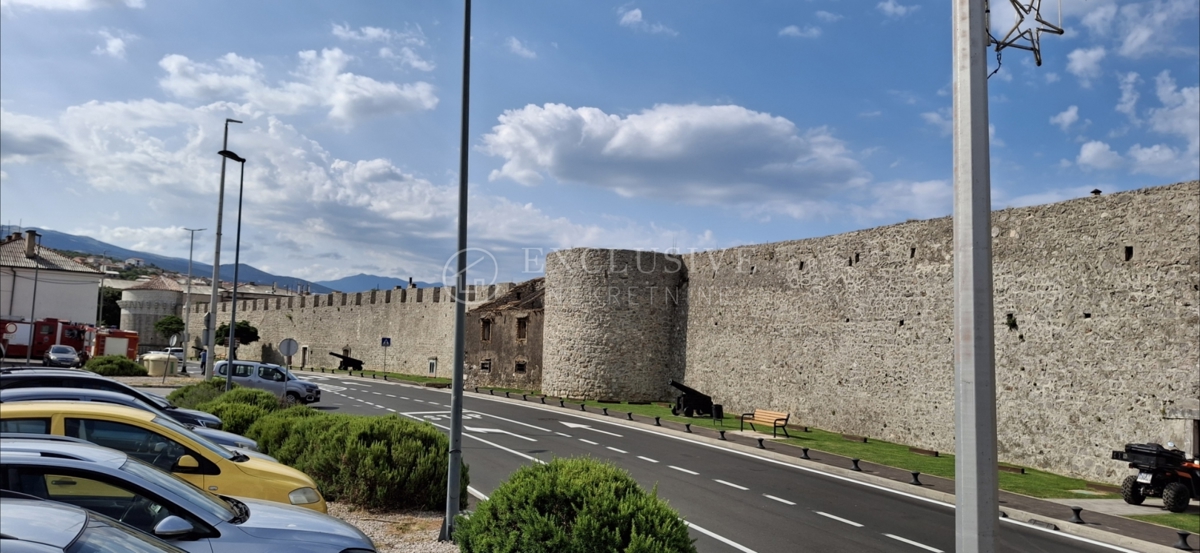 Appartement À vendre - LIČKO-SENJSKA SENJ