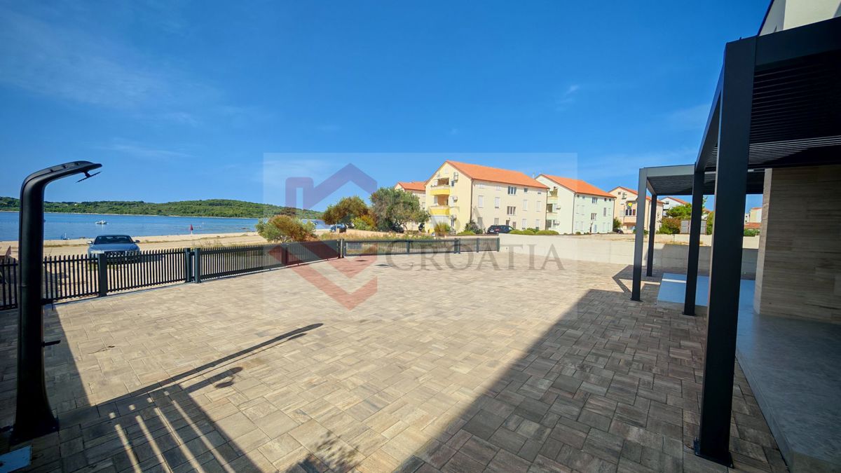 Mieszkanie Na sprzedaż - ŠIBENSKO-KNINSKA VODICE