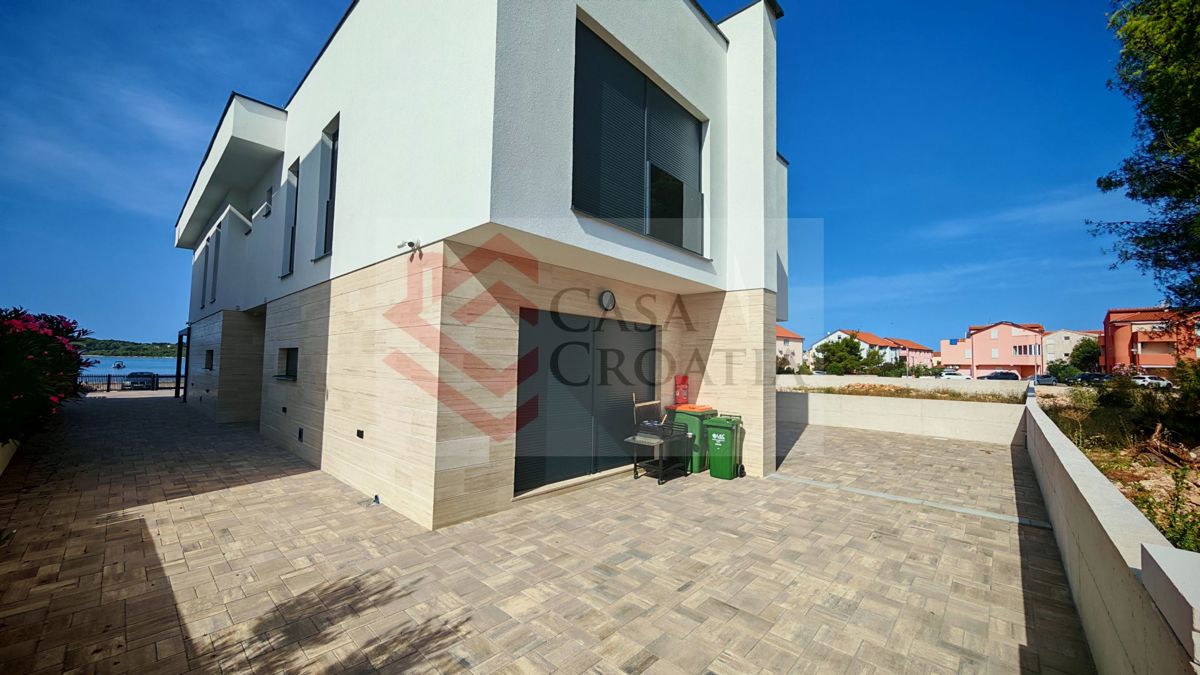 Mieszkanie Na sprzedaż - ŠIBENSKO-KNINSKA VODICE