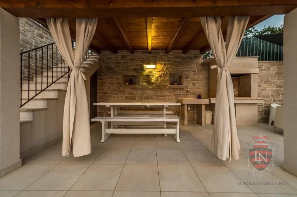 Haus Zu verkaufen - ISTARSKA TINJAN