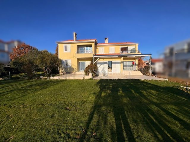 Maison à vendre 378 m² – Rijeka