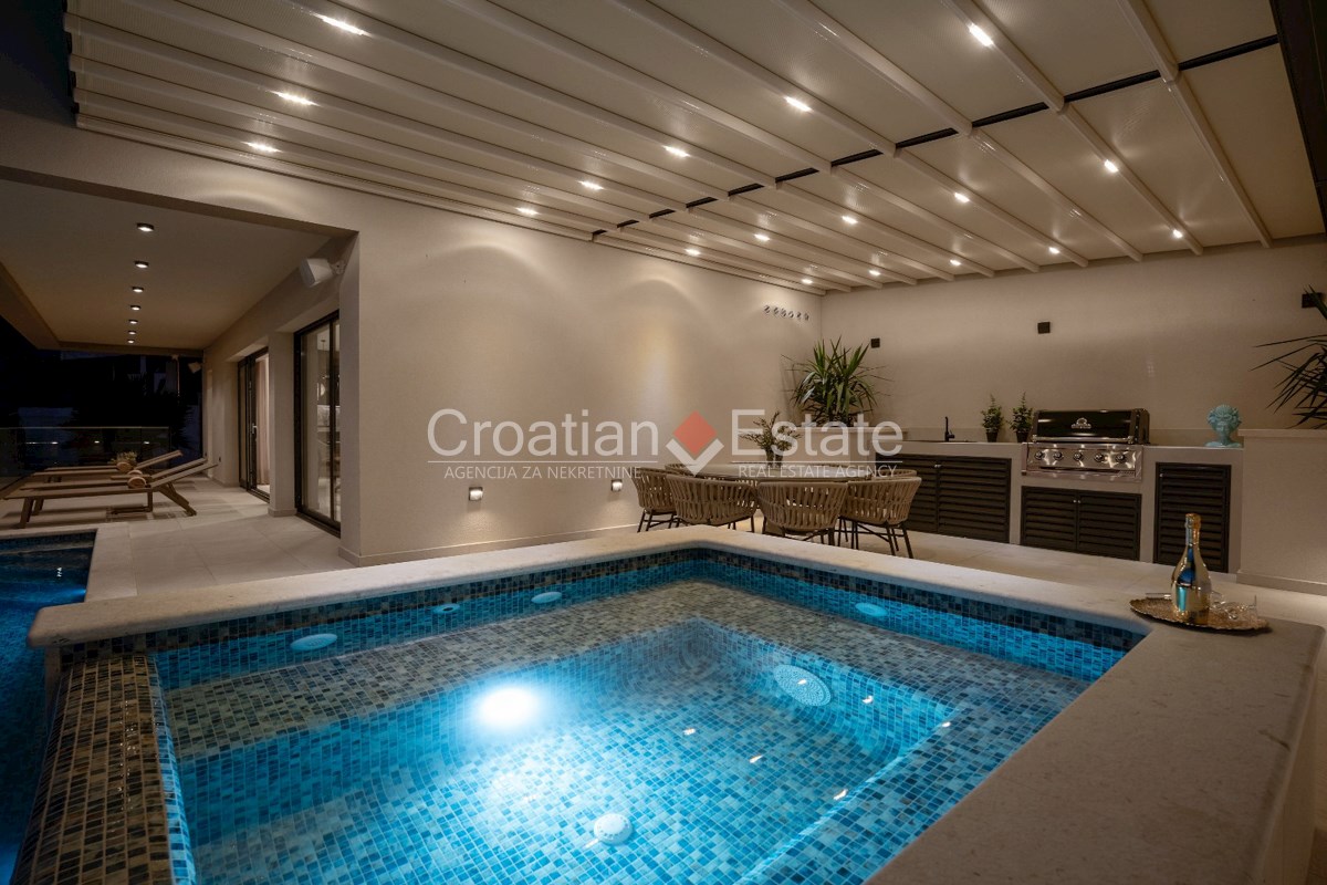 House For sale - SPLITSKO-DALMATINSKA OMIŠ