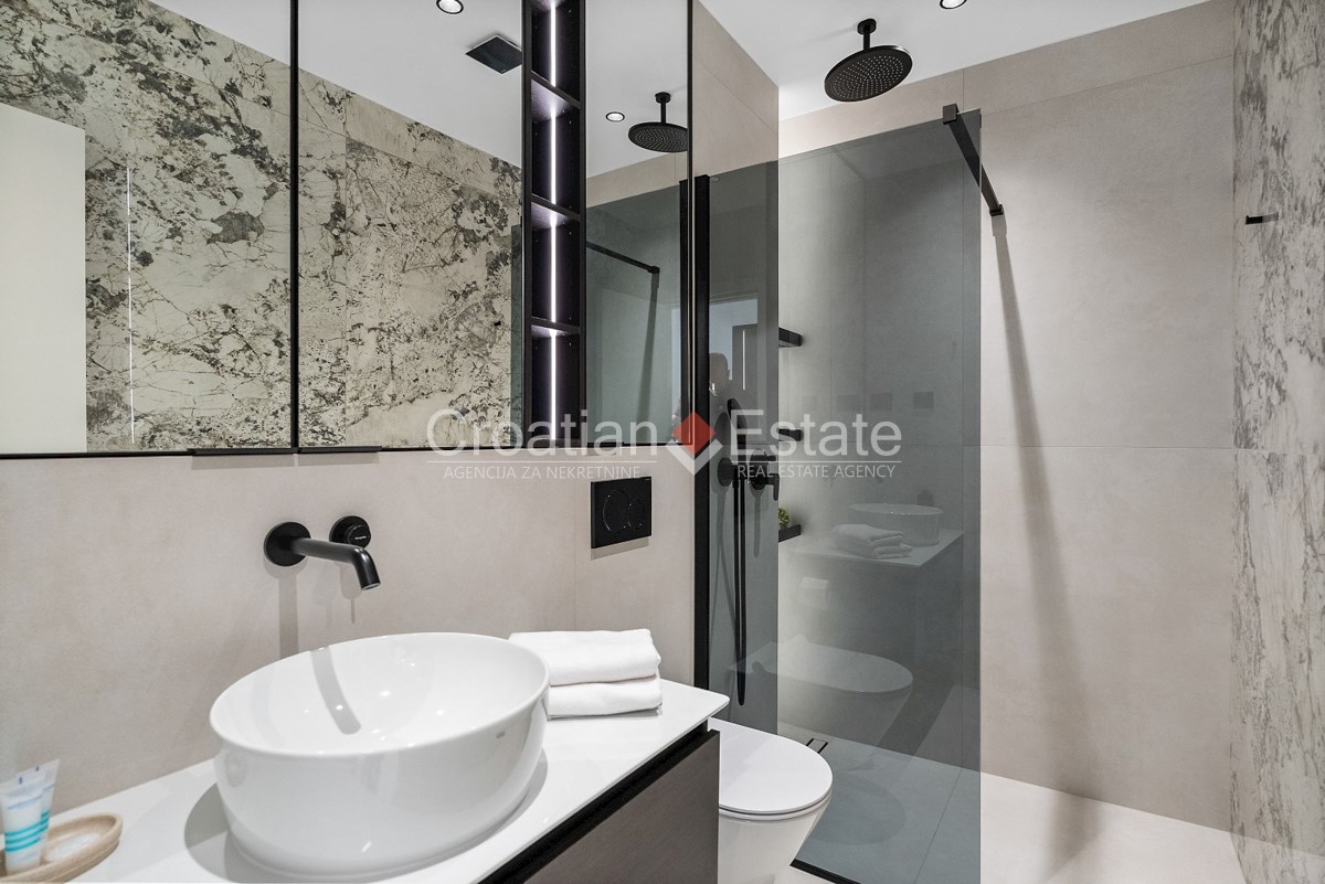 House For sale - SPLITSKO-DALMATINSKA OMIŠ