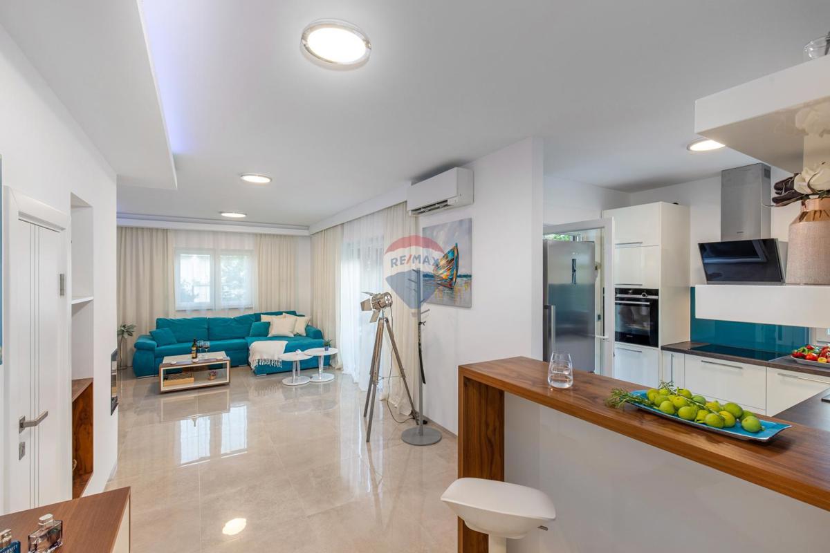 Casa In vendita - PRIMORSKO-GORANSKA KRK