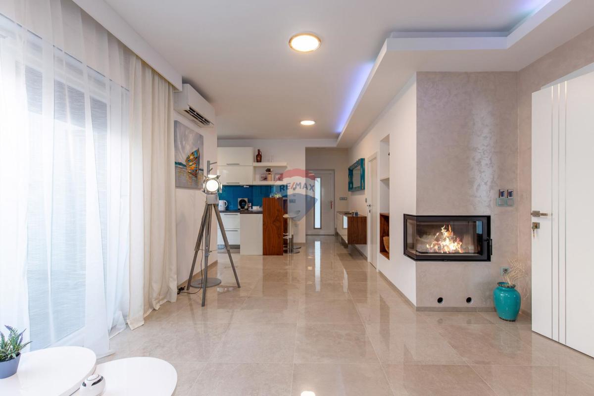 Casa In vendita - PRIMORSKO-GORANSKA KRK