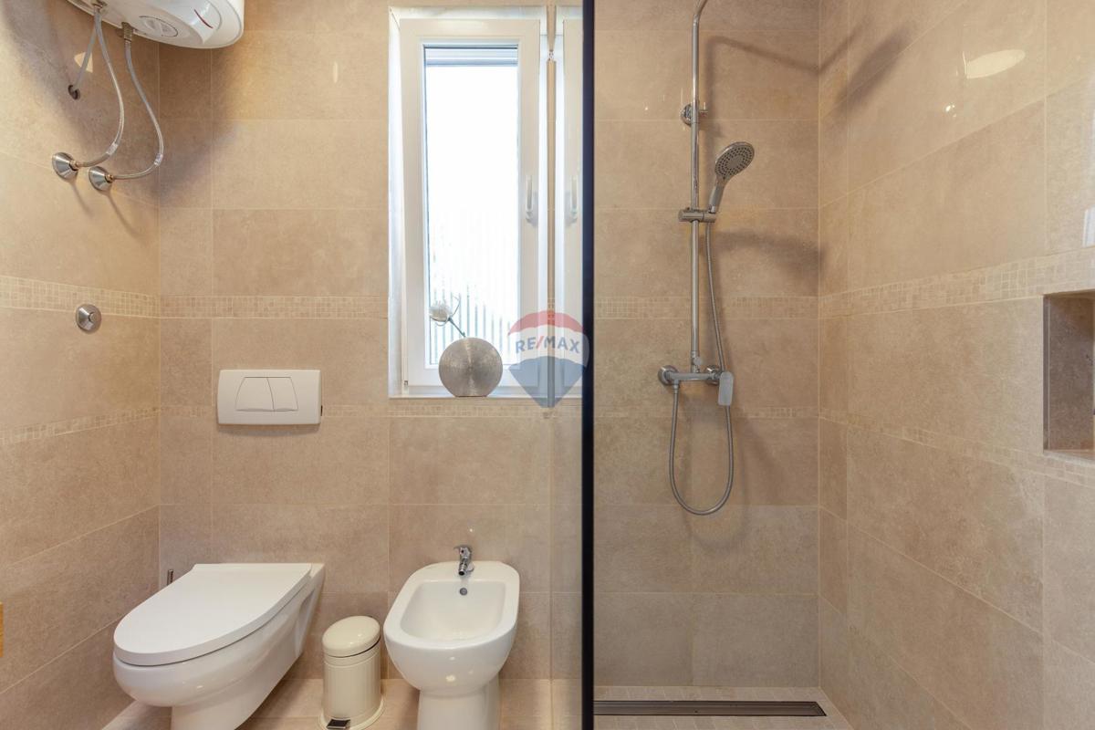 Casa In vendita - PRIMORSKO-GORANSKA KRK