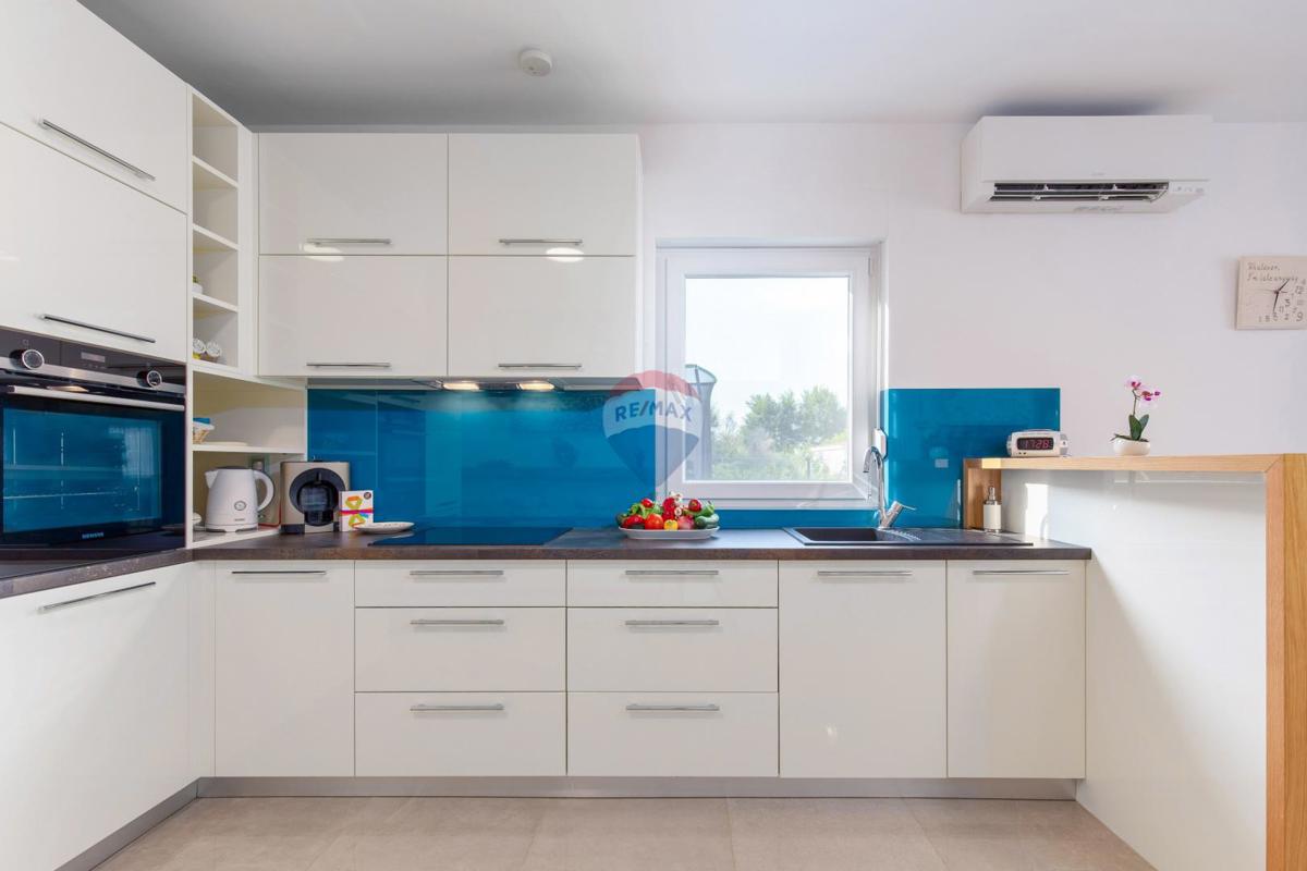 Casa In vendita - PRIMORSKO-GORANSKA KRK