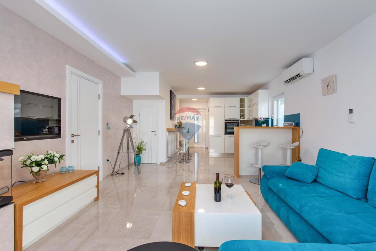 Casa In vendita - PRIMORSKO-GORANSKA KRK