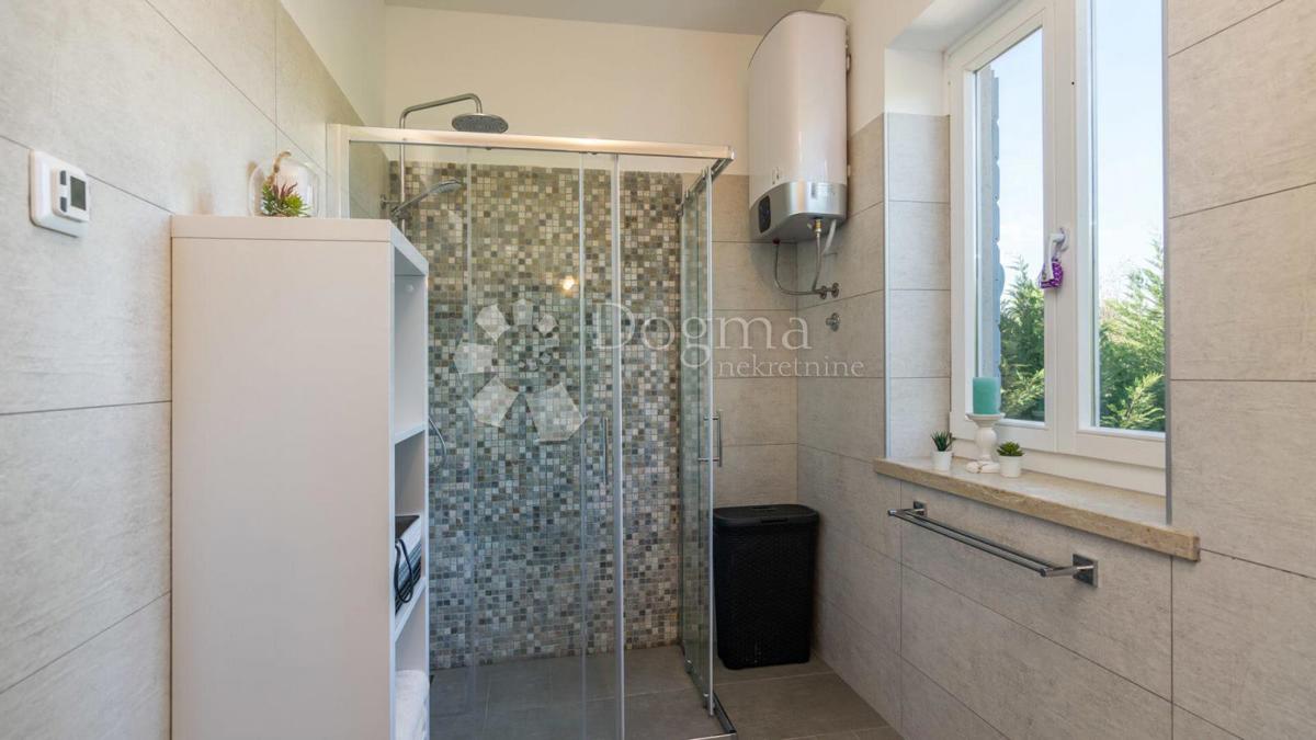 Haus Zu verkaufen - ISTARSKA SVETVINČENAT