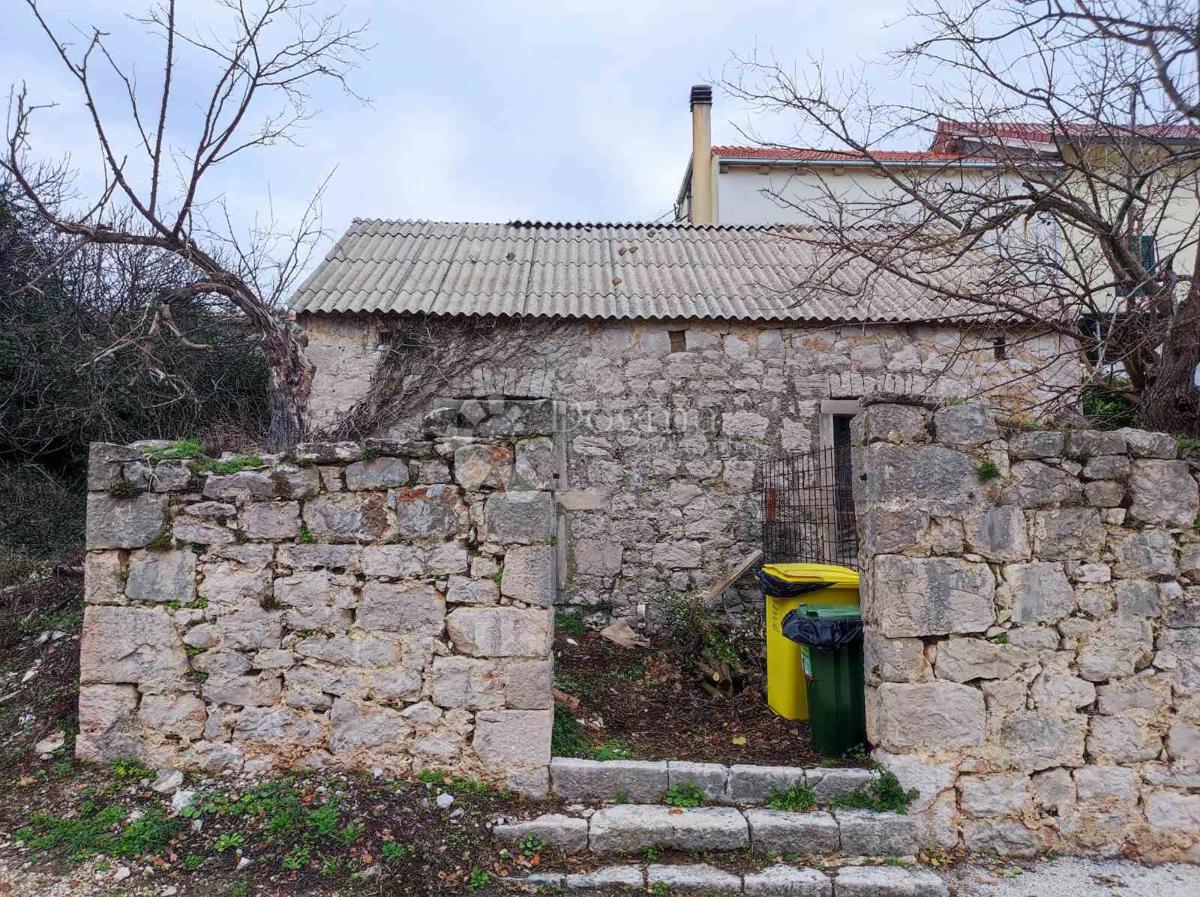 Dom Na predaj OREBIĆ