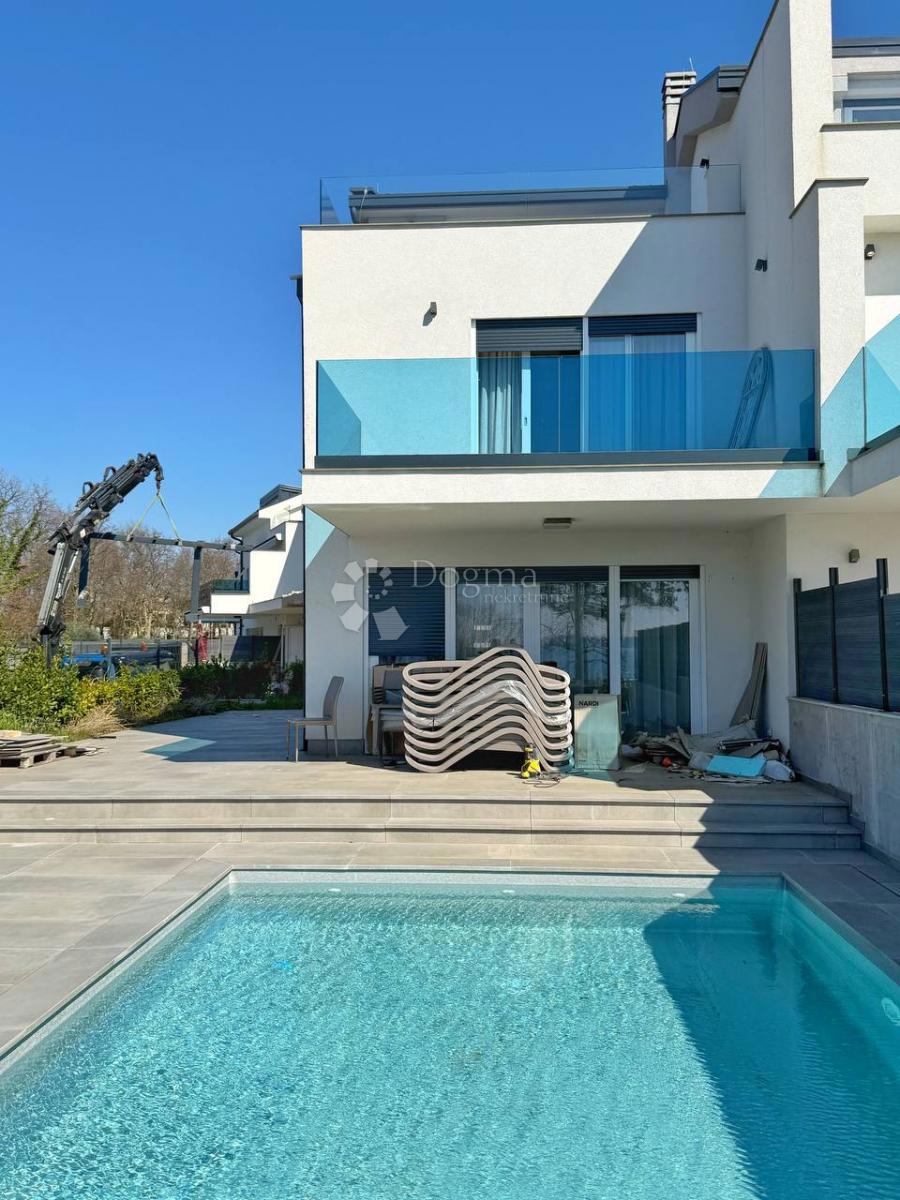 House For sale - ISTARSKA POREČ