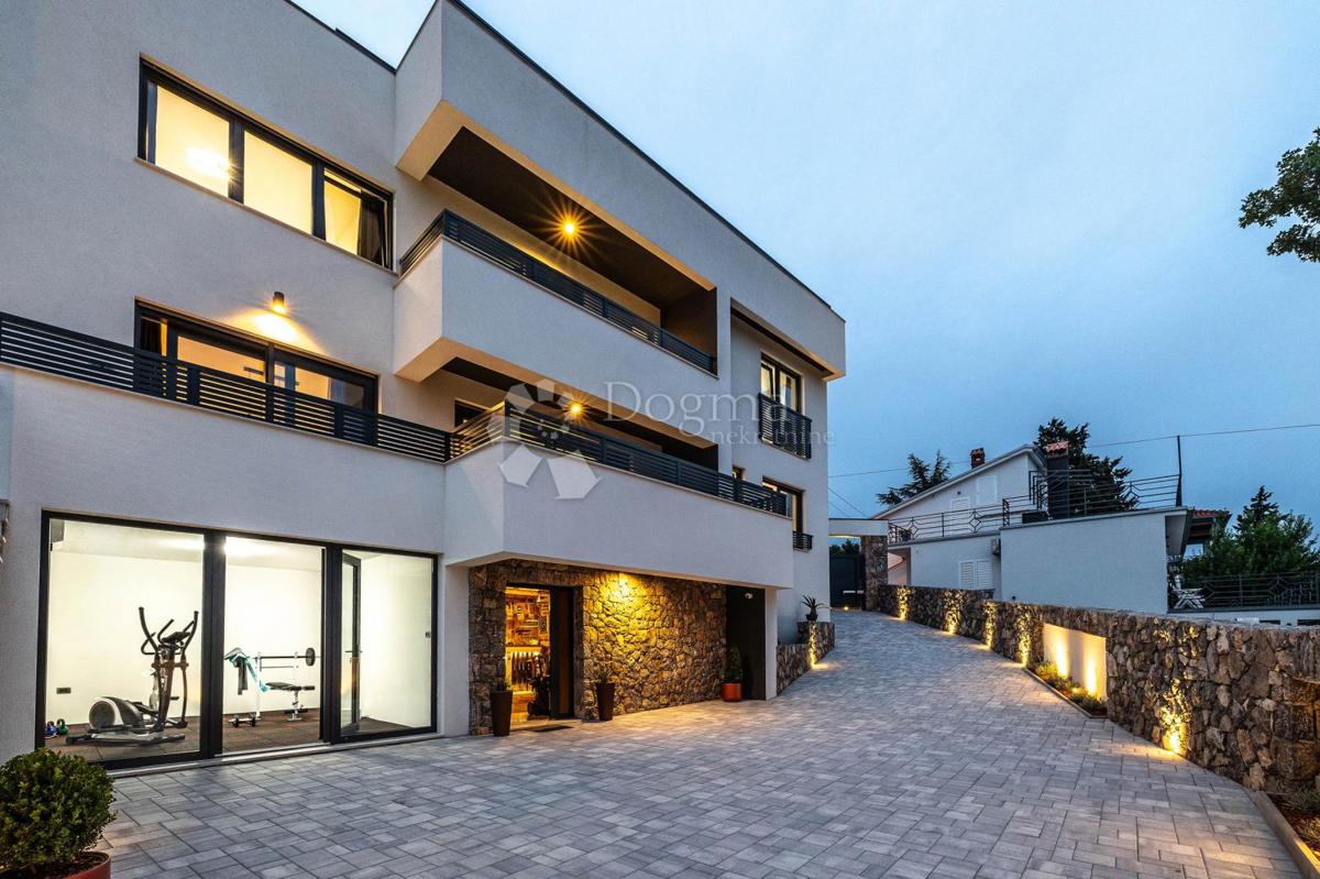 House For sale - PRIMORSKO-GORANSKA NOVI VINODOLSKI