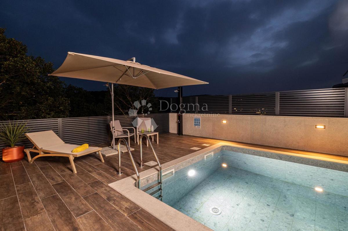 House For sale - PRIMORSKO-GORANSKA NOVI VINODOLSKI
