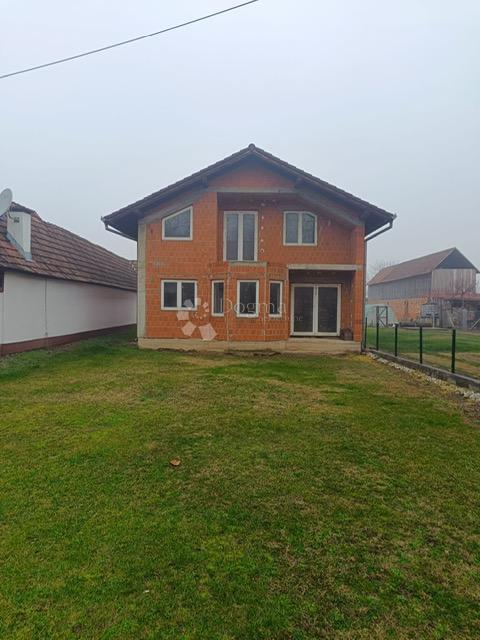 Maison À vendre - Brodsko-posavska Slavonski šamac - foto 1/18