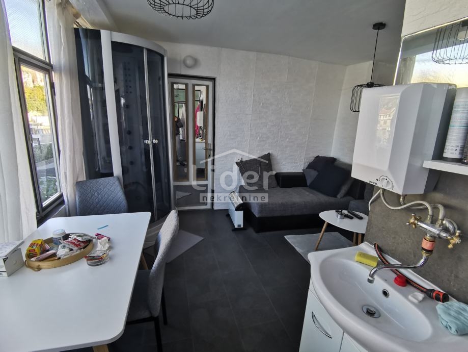 House For sale - Primorsko-goranska Crikvenica - foto 1/6
