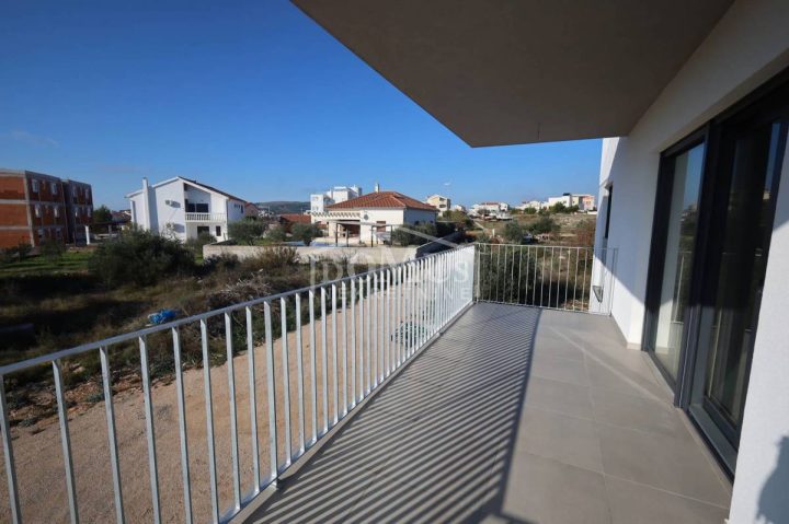 Stan Na prodaju - šibensko-kninska Vodice - foto 5/11