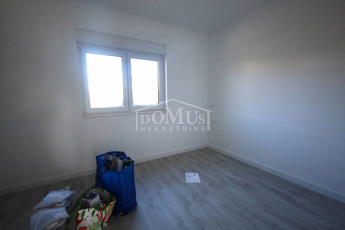 Flat For sale - ŠIBENSKO-KNINSKA VODICE