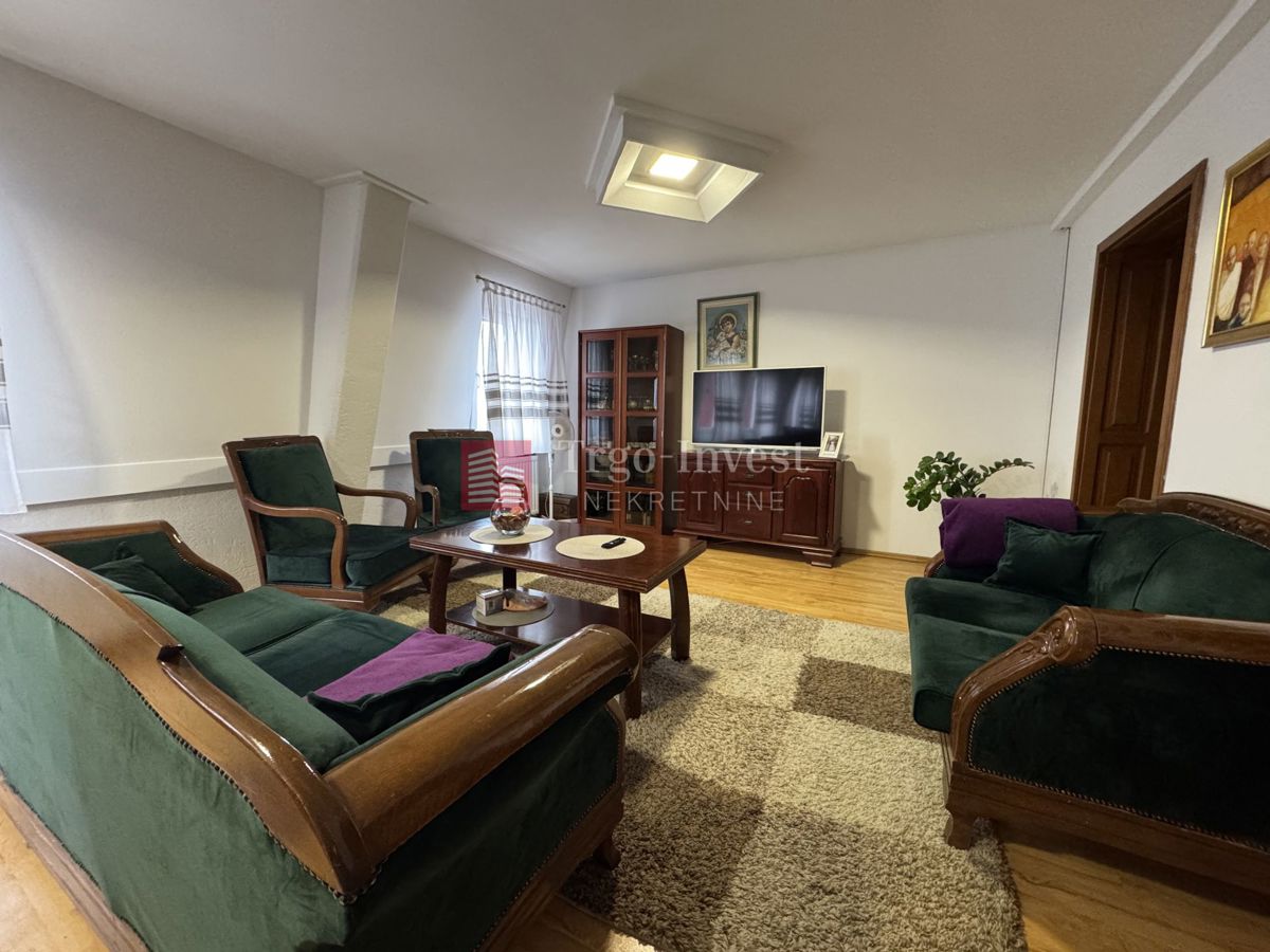 Apartma Na predaj - BRODSKO-POSAVSKA SLAVONSKI BROD
