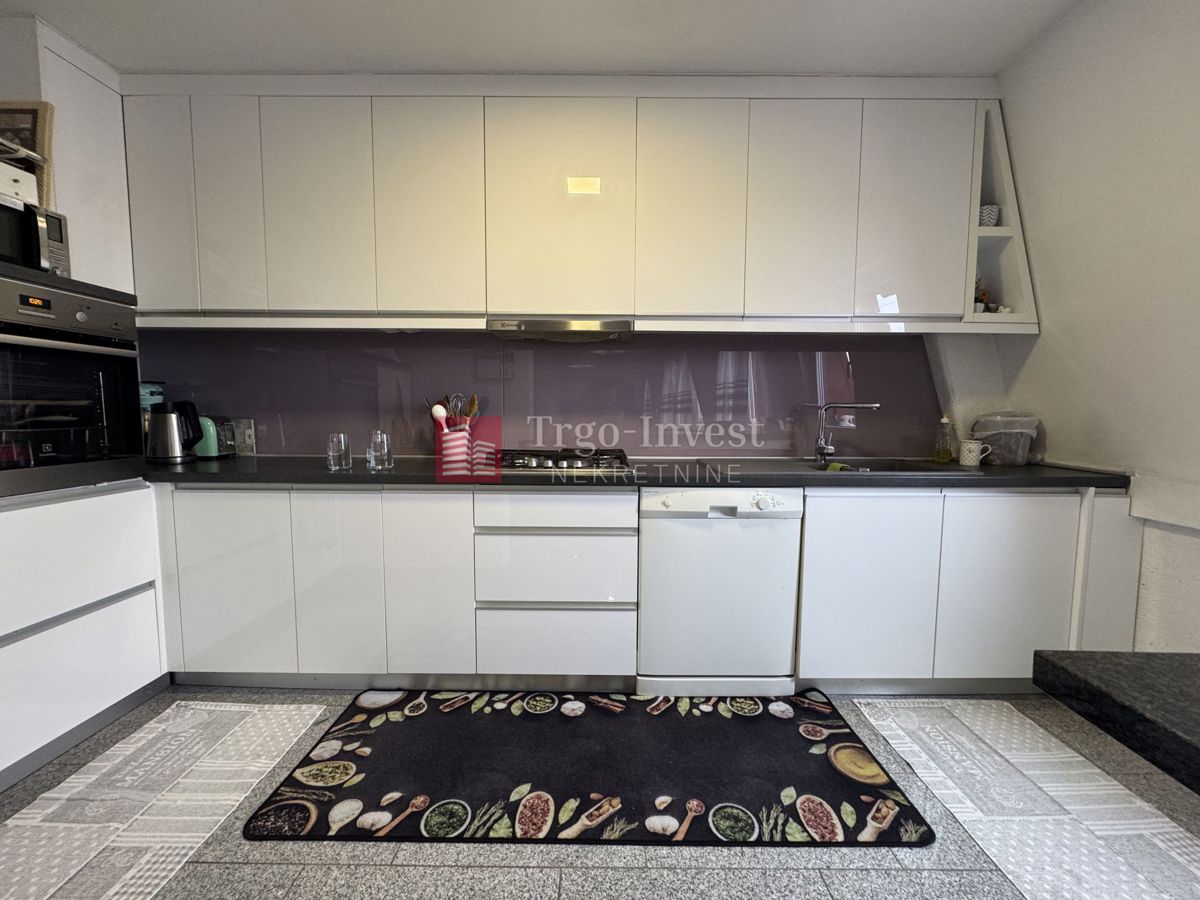 Apartma Na predaj - BRODSKO-POSAVSKA SLAVONSKI BROD