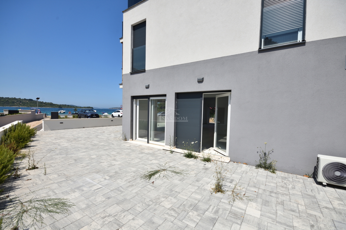 Lokal użytkowy Na sprzedaż - ŠIBENSKO-KNINSKA VODICE