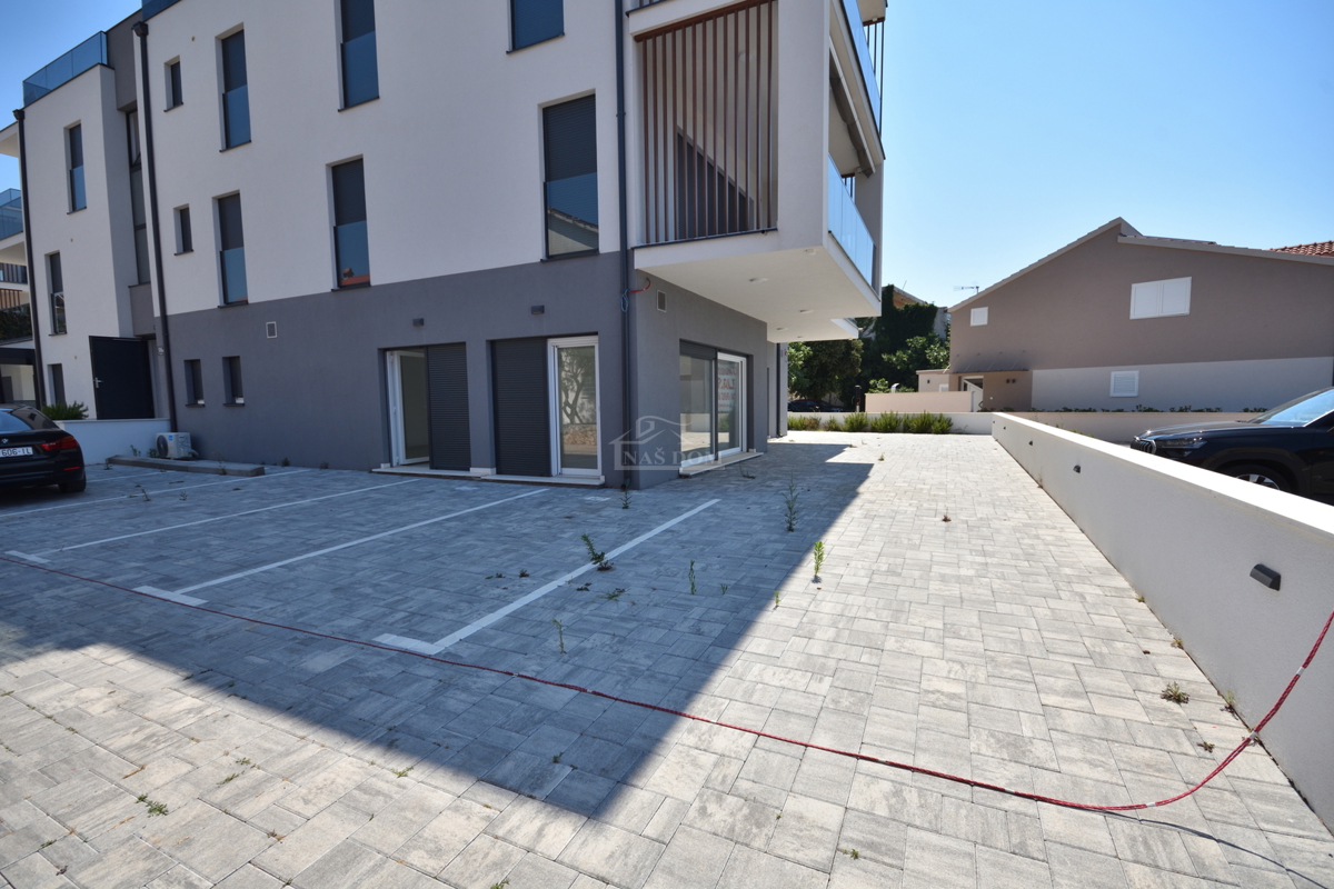 Lokal użytkowy Na sprzedaż - šibensko-kninska Vodice - foto 2/23