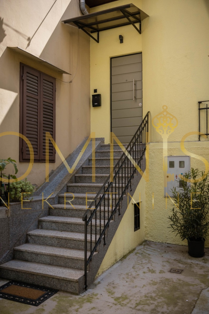 Flat For rent - PRIMORSKO-GORANSKA RIJEKA