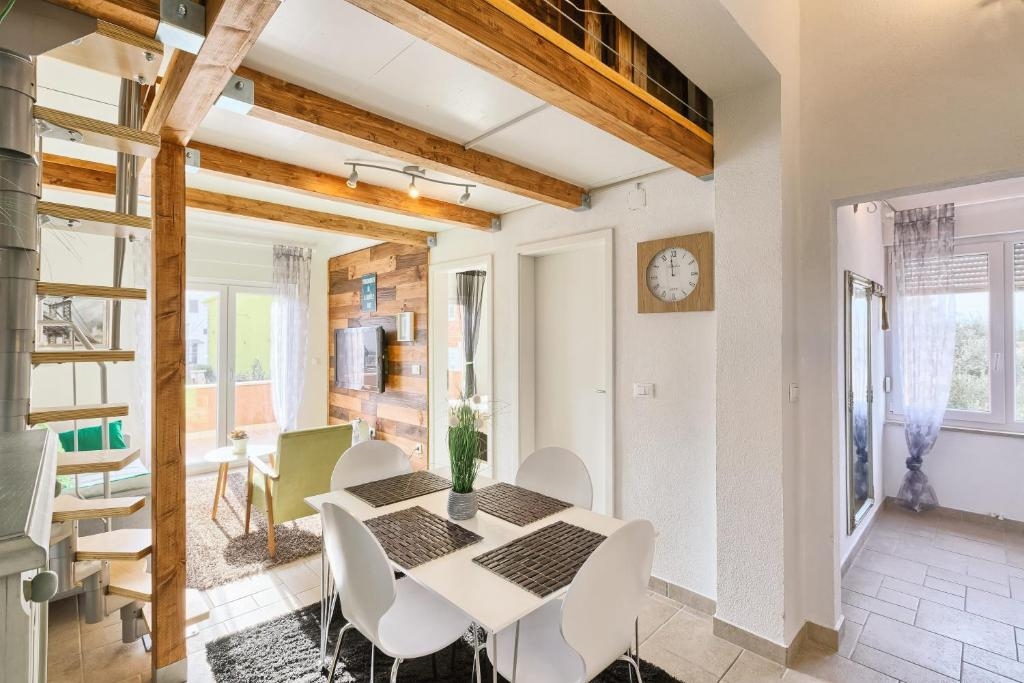 House For sale - ISTARSKA MEDULIN